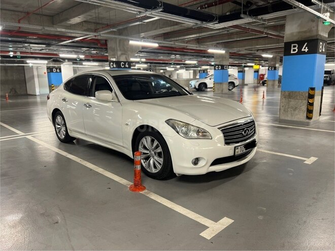 Infiniti M37 2010, 290,000 km - 3.7 l - Bakı