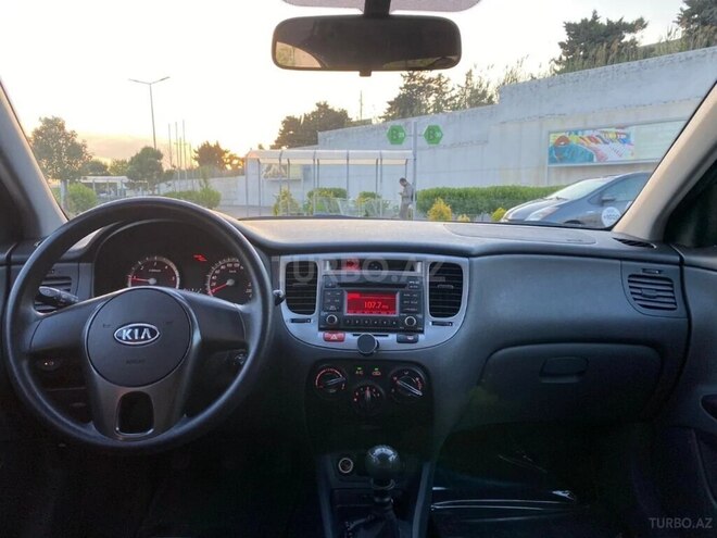 Kia Rio 2010, 285,000 km - 1.5 l - Bakı