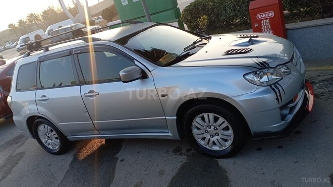 Mitsubishi Airtrek 2003, 304,312 km - 2.0 l - Kürdəmir