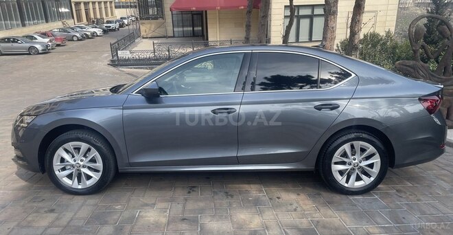 Skoda Octavia 2021, 42,000 km - 1.4 l - Bakı