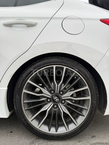 Hyundai Elantra 2018, 120,503 km - 1.6 l - Bakı