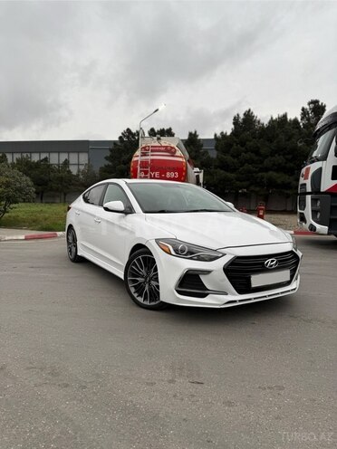 Hyundai Elantra 2018, 120,503 km - 1.6 l - Bakı