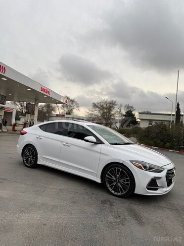 Hyundai Elantra 2018, 120,503 km - 1.6 l - Bakı