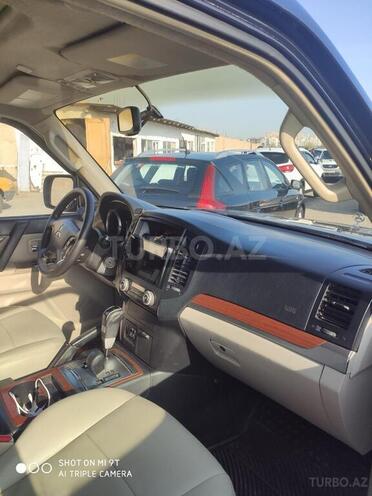 Mitsubishi Pajero 2007, 311,000 km - 3.0 l - Bakı