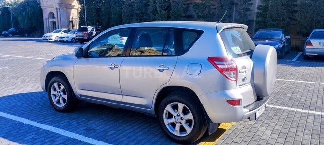 Toyota RAV4 2011, 228,350 km - 2.0 l - Bakı