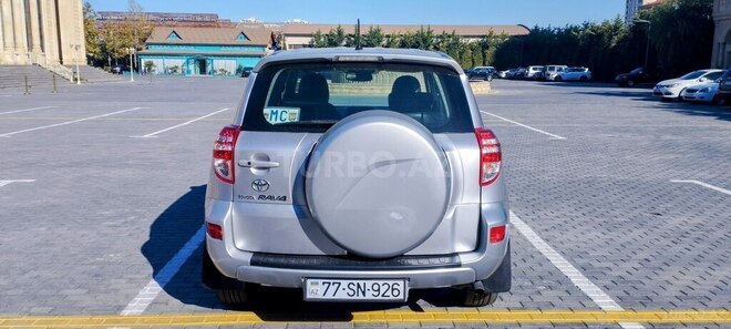 Toyota RAV4 2011, 228,350 km - 2.0 l - Bakı