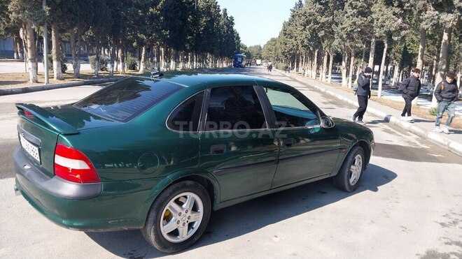 Opel Vectra 1997, 393,000 km - 2.0 l - Sumqayıt