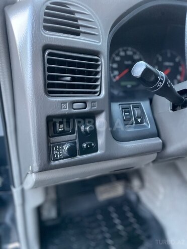 Nissan Patrol 2000, 224,000 km - 3.0 l - Bakı