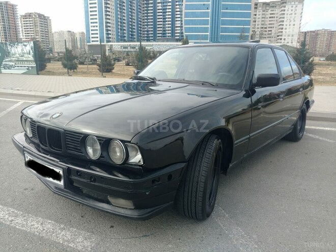 BMW 520 1989, 300,000 km - 2.0 l - Bakı