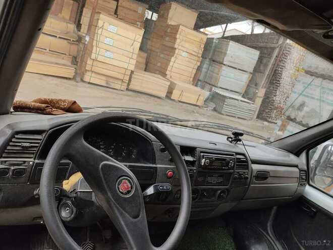 GAZ  1996, 440,000 km - 2.7 л - Bakı