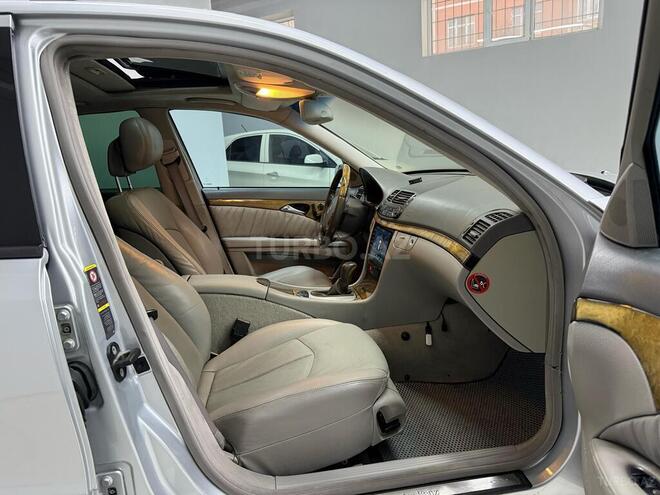 Mercedes E 280-15