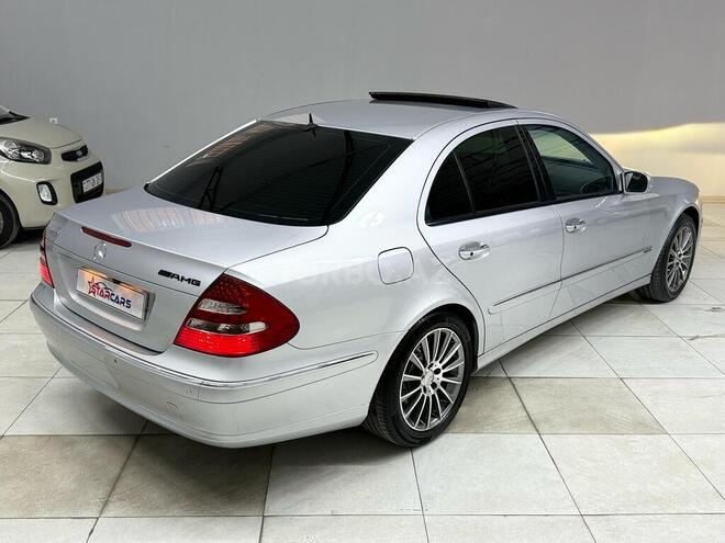 Mercedes E 280-19