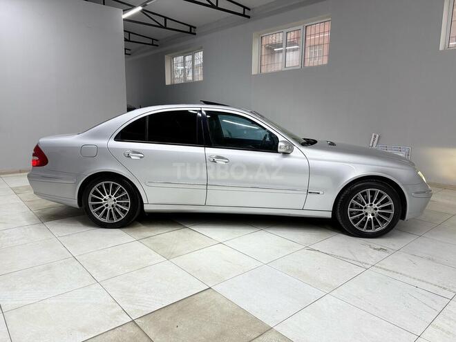 Mercedes E 280-18