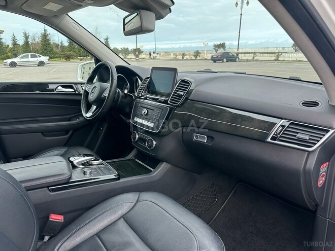 Mercedes GLE 250 4MATIC 2016, 221,000 km - 2.2 л - Sumqayıt