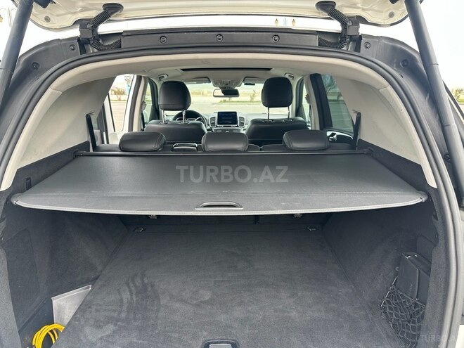 Mercedes GLE 250 4MATIC 2016, 221,000 km - 2.2 л - Sumqayıt