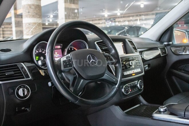 Mercedes GL 450 4MATIC 2015, 104,000 km - 3.0 л - Bakı