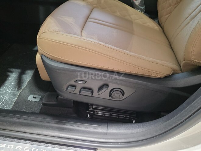 Kia Sorento-20