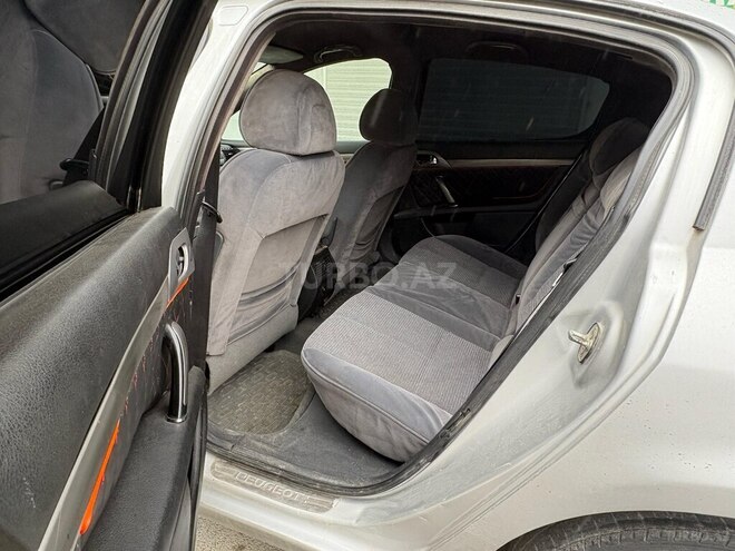 Peugeot 407 2004, 200,000 km - 2.0 l - Bakı