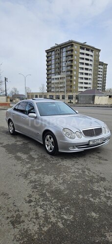 Mercedes E 320 2003, 207,000 km - 3.2 л - Gəncə
