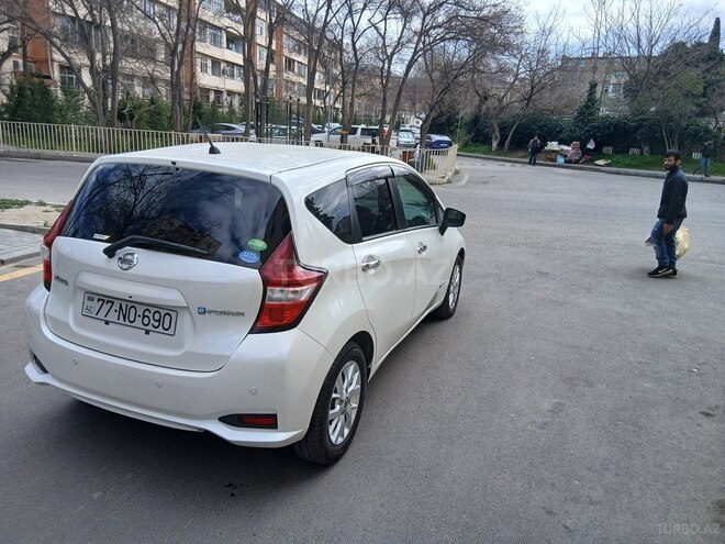 Nissan Note-6