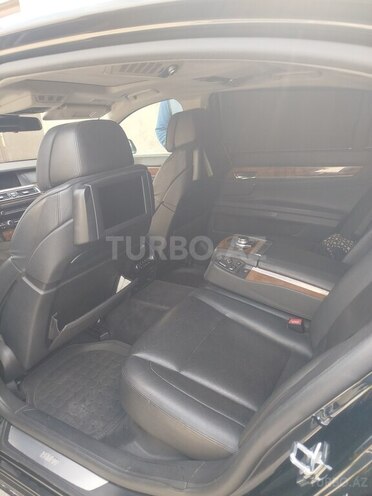 BMW 740 2009, 240,000 km - 3.0 l - Bakı