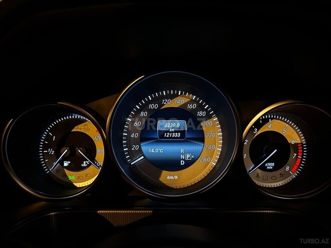 Mercedes E 350 2013, 122,500 km - 3.5 l - Bakı