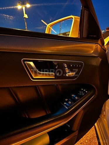 Mercedes E 350 2013, 122,500 km - 3.5 l - Bakı