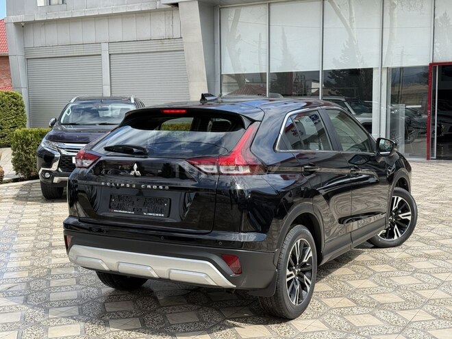 Mitsubishi Eclipse Cross-6