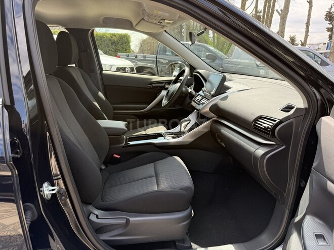 Mitsubishi Eclipse Cross-15