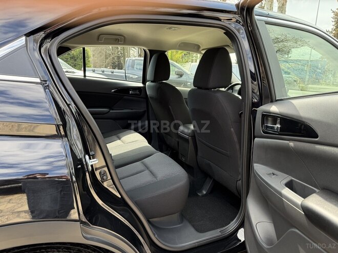 Mitsubishi Eclipse Cross-14