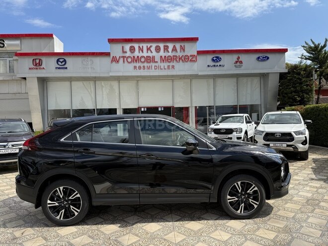 Mitsubishi Eclipse Cross-8