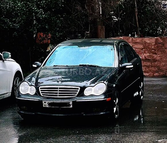 Mercedes C 230 2005, 268,000 km - 1.8 l - Bakı