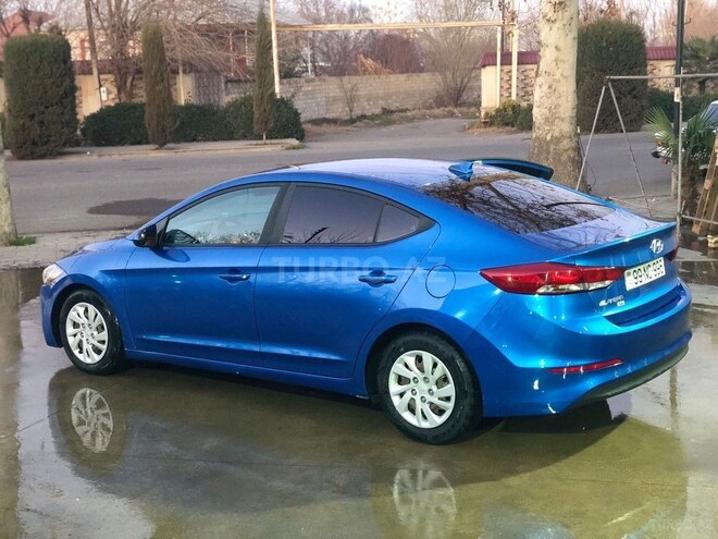 Hyundai Elantra 2017, 167,372 km - 2.0 л - Bakı