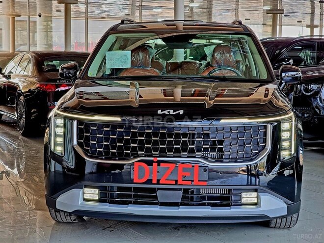 Kia Carnival-2