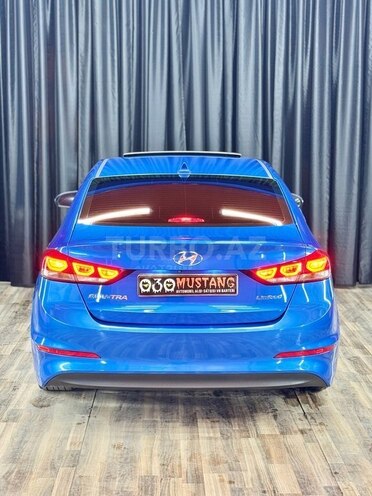 Hyundai Elantra 2017, 180,600 km - 2.0 л - Sumqayıt