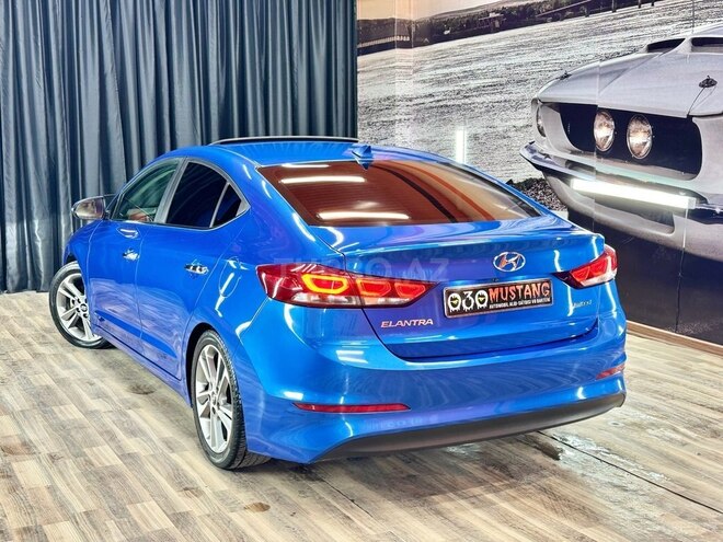 Hyundai Elantra 2017, 180,600 km - 2.0 л - Sumqayıt