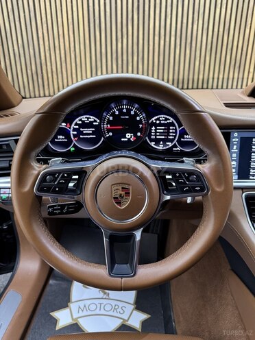 Porsche Panamera 2018, 98,000 km - 3.0 l - Bakı