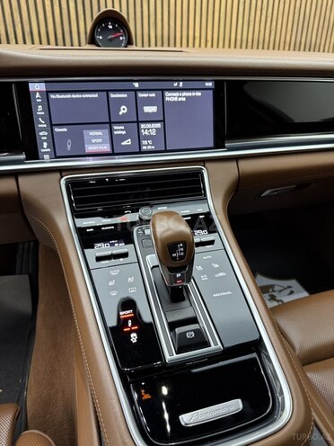 Porsche Panamera 2018, 98,000 km - 3.0 l - Bakı
