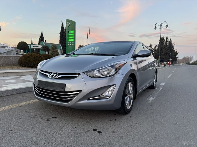 Hyundai Elantra 2015, 122,310 km - 1.8 l - Şəmkir