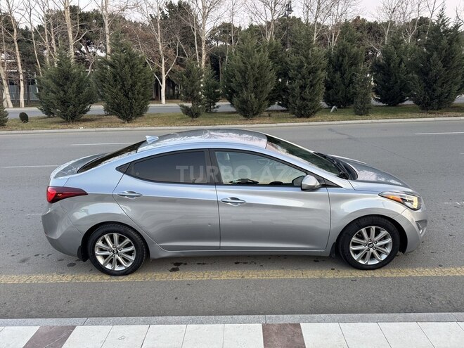 Hyundai Elantra 2015, 122,310 km - 1.8 l - Şəmkir