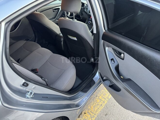 Hyundai Elantra 2015, 122,310 km - 1.8 l - Şəmkir