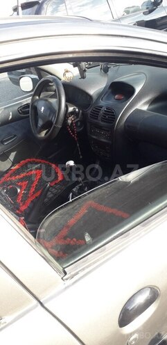 Peugeot 206 2006, 282,828 km - 1.6 l - Bakı