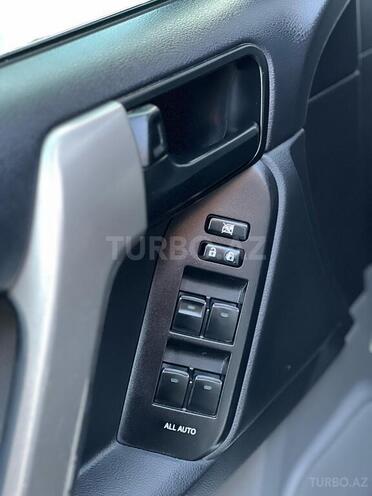 Toyota Land Cruiser Prado 2012, 195,000 km - 2.7 l - Bakı