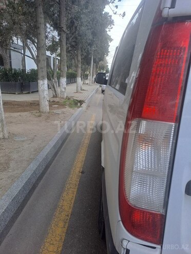 Mercedes Vito 109 2009, 255,000 km - 2.2 l - Sumqayıt