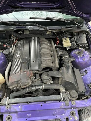 BMW 320 1994, 283,000 km - 2.0 l - Bakı