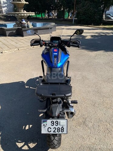 Honda NC750XD-4