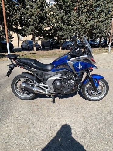 Honda NC750XD-2