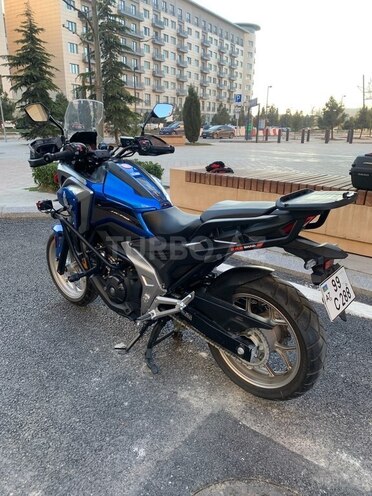 Honda NC750XD-17