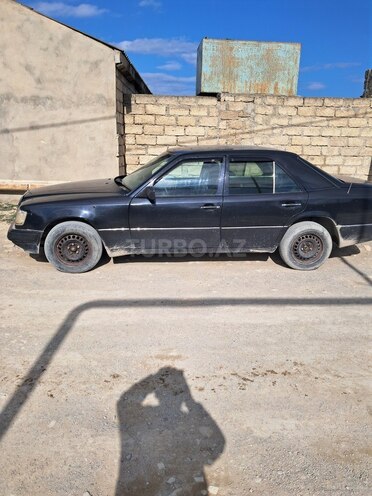 Mercedes E 200 1991, 120,000 km - 2.0 л - Bakı