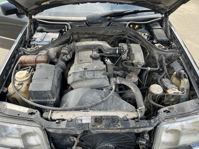 Mercedes E 220 1994, 526,000 km - 2.2 l - Gəncə